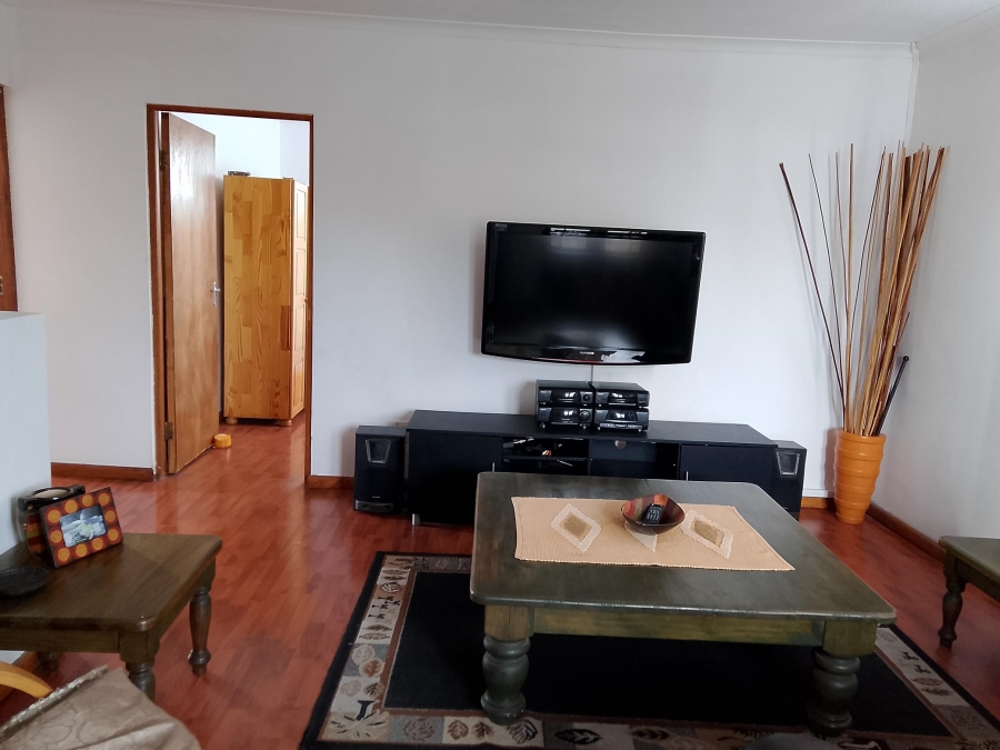 4 Bedroom Property for Sale in Richmond Estate Western Cape